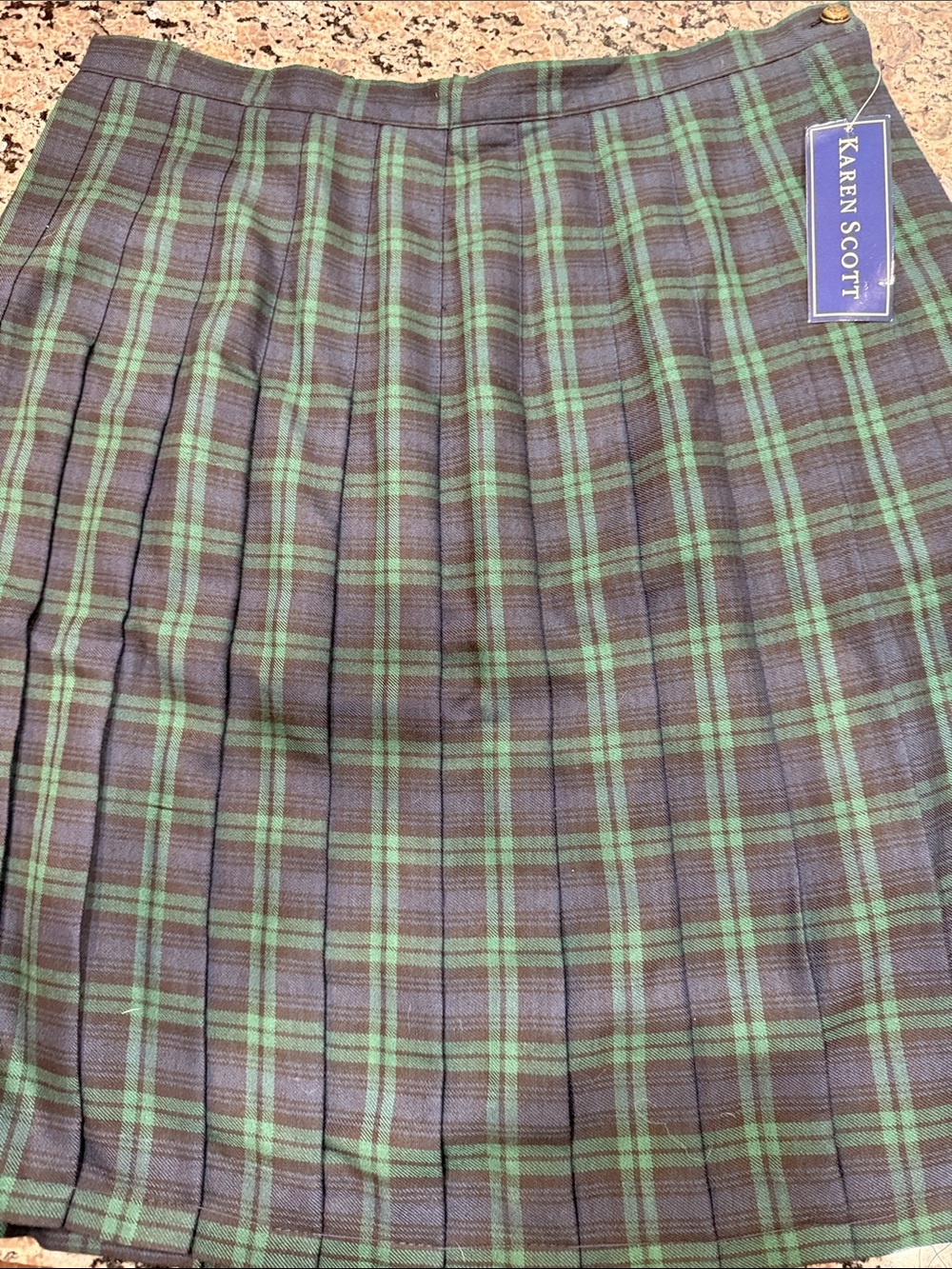 Karen Scott Green and Navy Plaid Pleated Vintage Skirt - Kilt